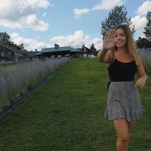 Meet your Posher, Daryann